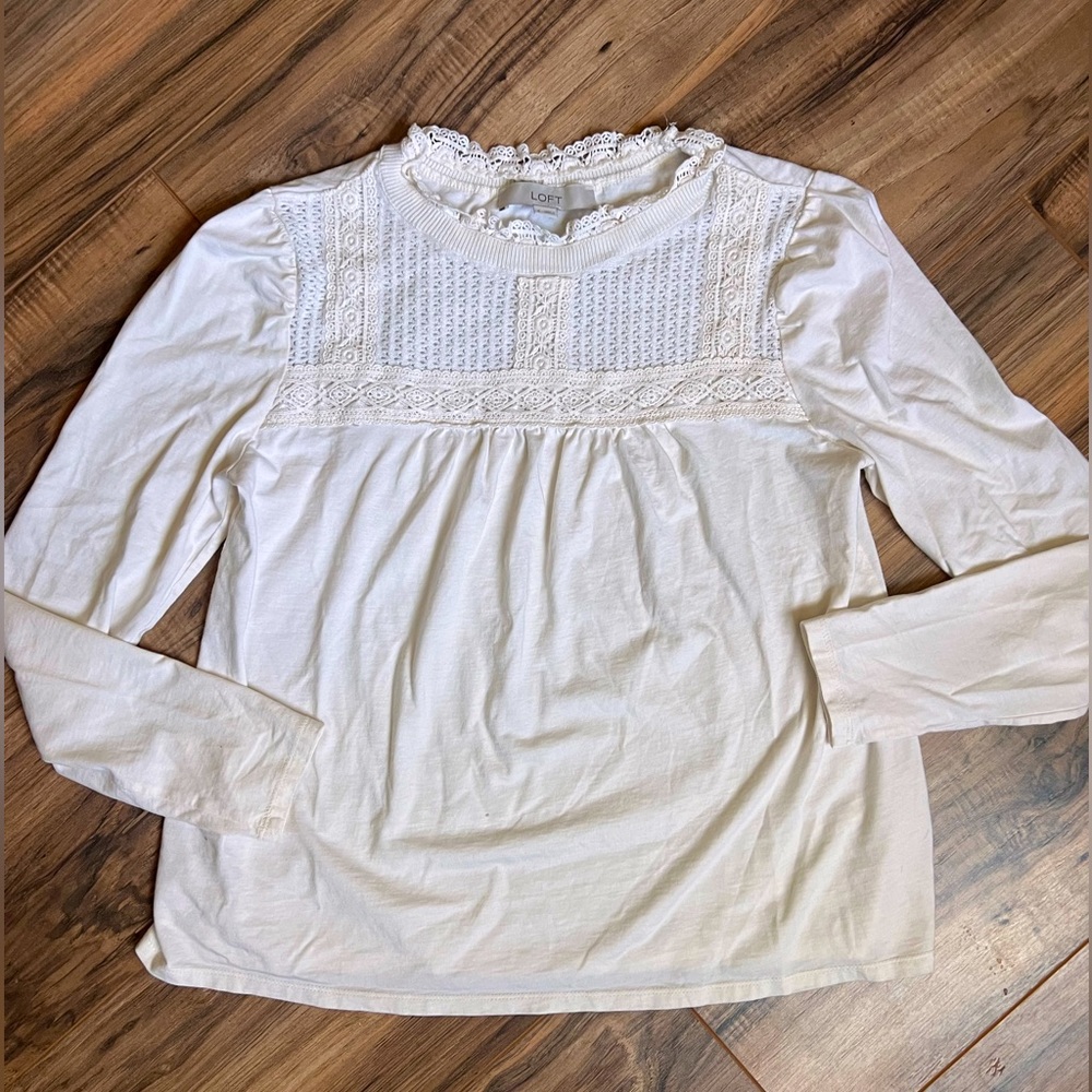 Loft off white crochet knit tshirt long sleeve top Size S